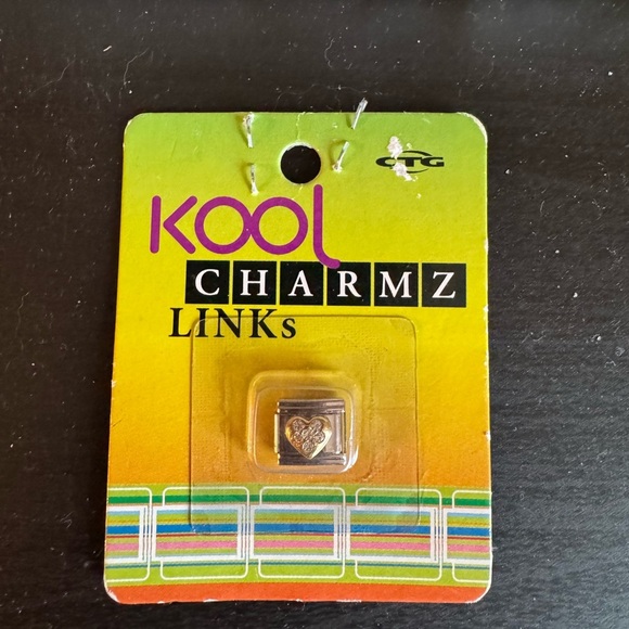 Kool Charmz Heart Link - Picture 1 of 3